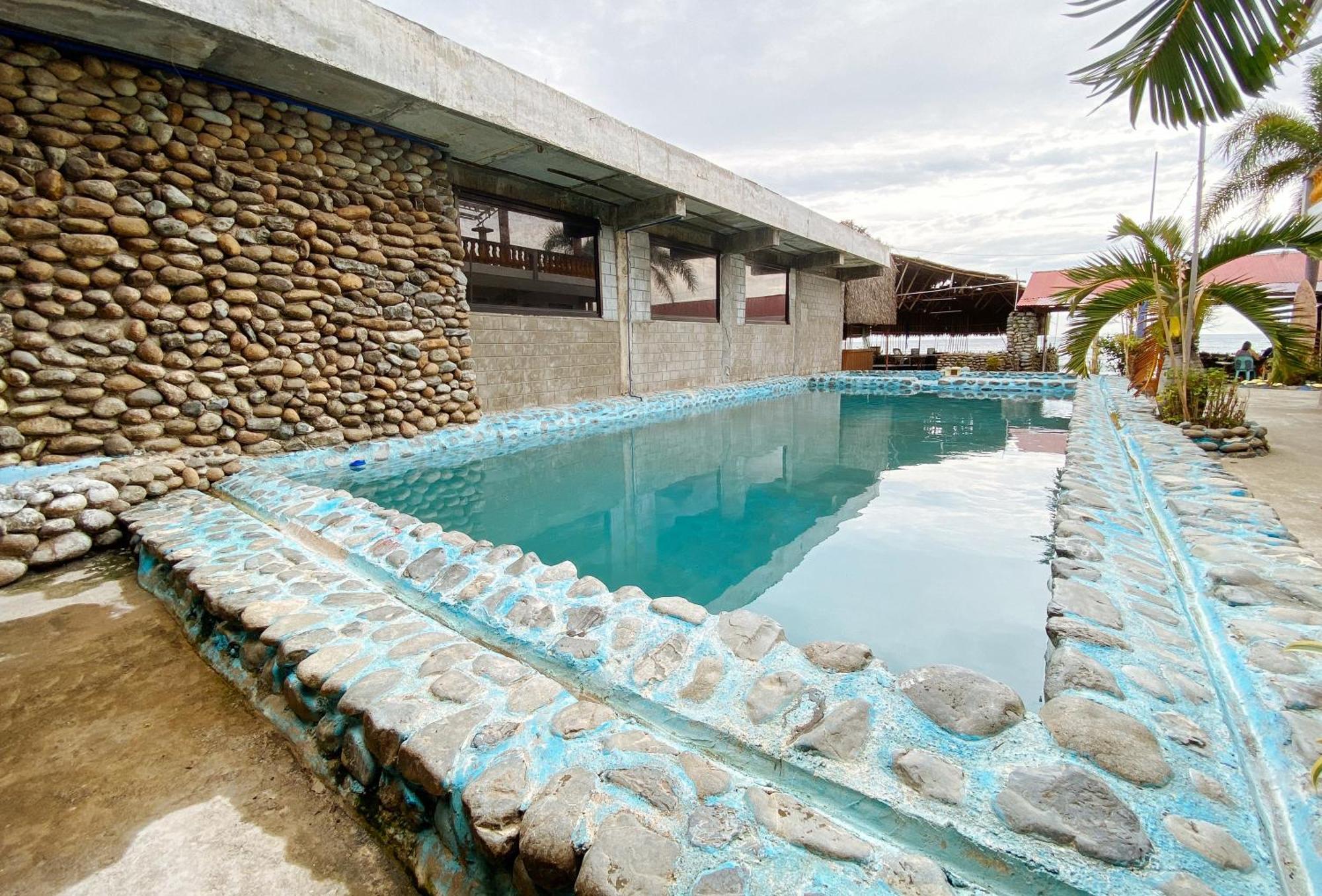 White Castle Beach Resort Iba Zambales Botolan Bagian luar foto