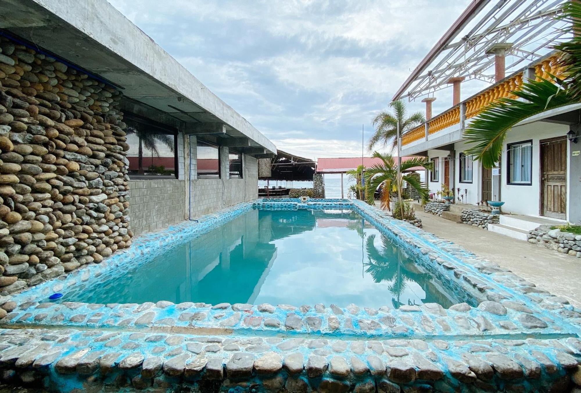 White Castle Beach Resort Iba Zambales Botolan Bagian luar foto